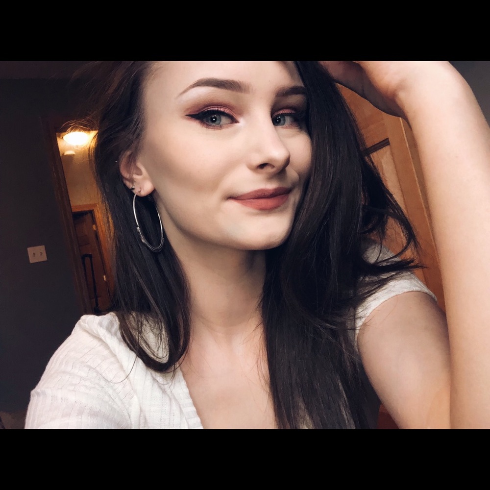 Meet your Posher, Zoe